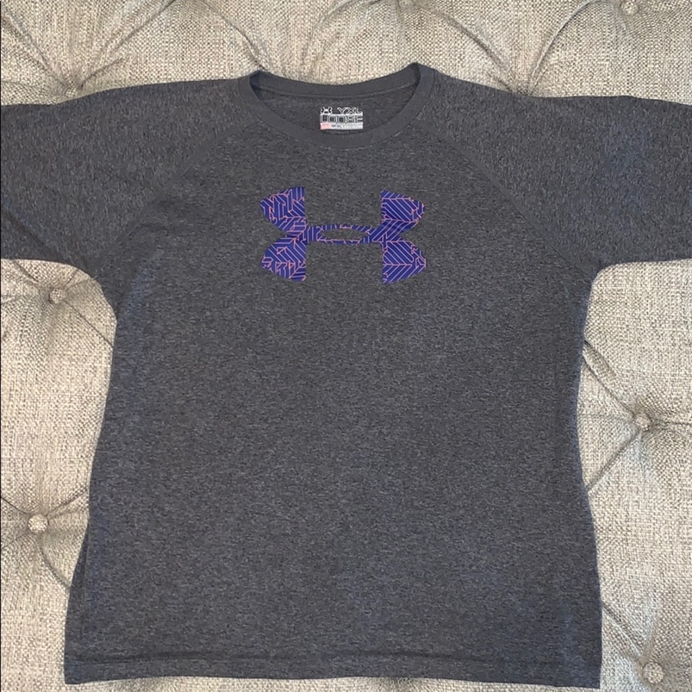Under Armour heat gear shirt YXL